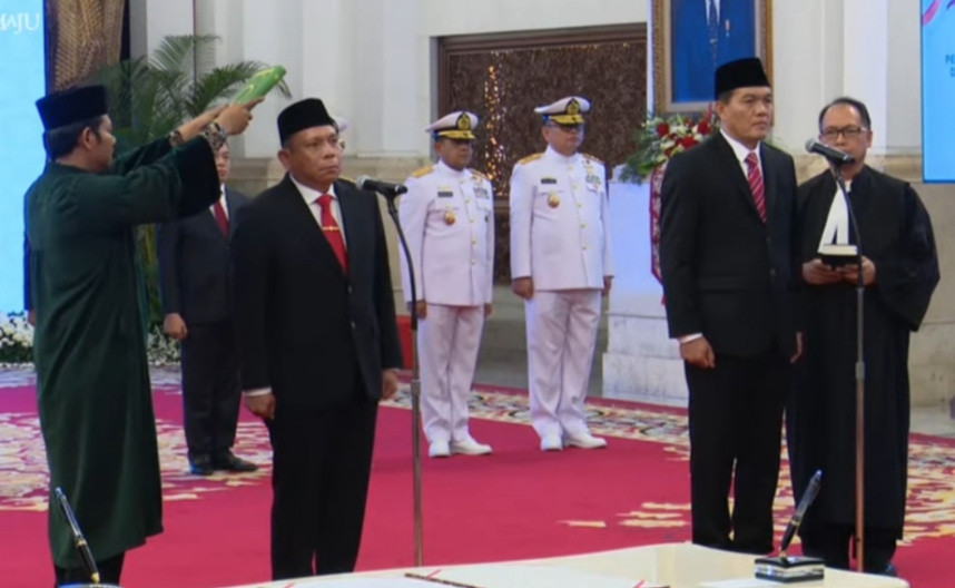 Dilantik Presiden Jokowi Jadi Kabakamla, Laksda Irvansyah Bertekad Jaga Laut Natuna