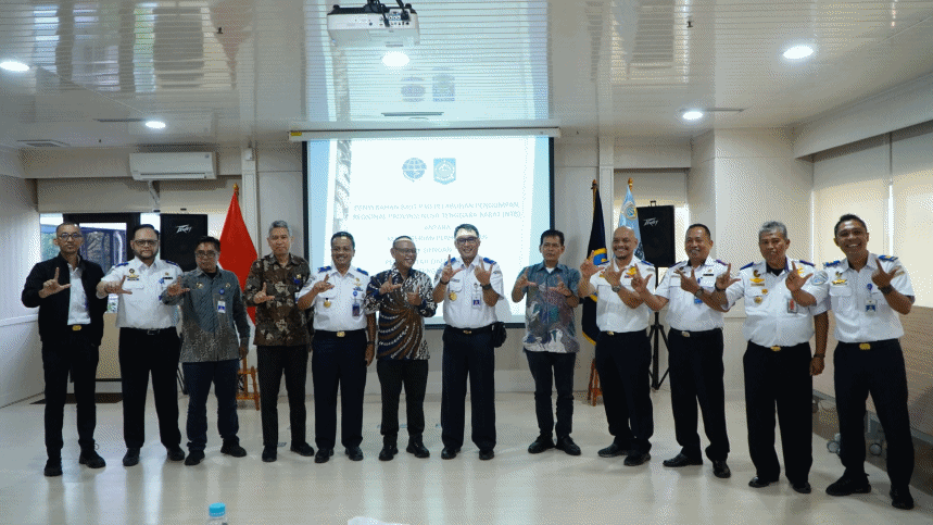 Tingkatkan Ekonomi Pemprov NTB, Kemenhub Serah Terima P3D Pelabuhan Pengumpan Regional