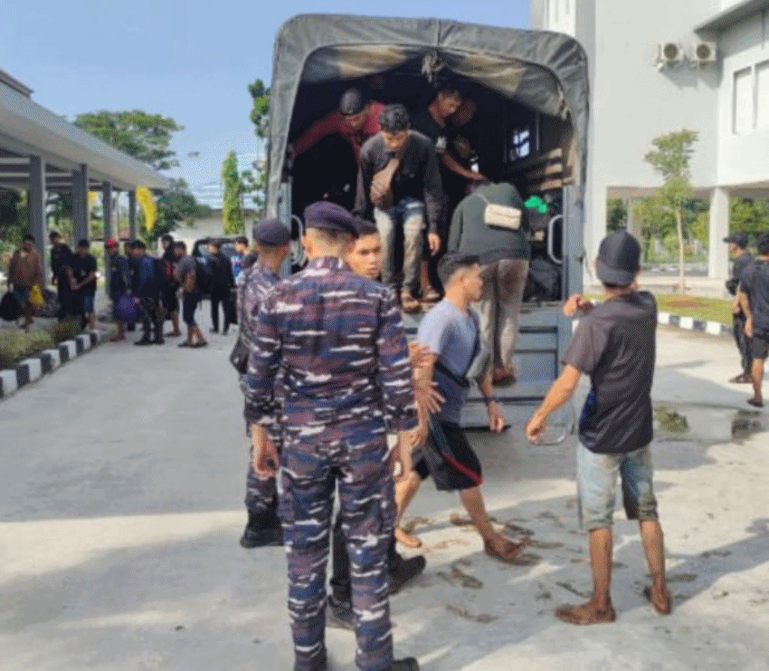 Pulang dari Malaysia, 42 Pekerja Ilegal Diamankan Tim F1QR di Pesisir Pelintung Dumai