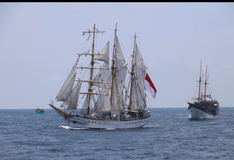 International Fleet Review MNEK 2025, Kasal dan Delegasi 38 Negara Cek Formasi Kapal Perang di Selat