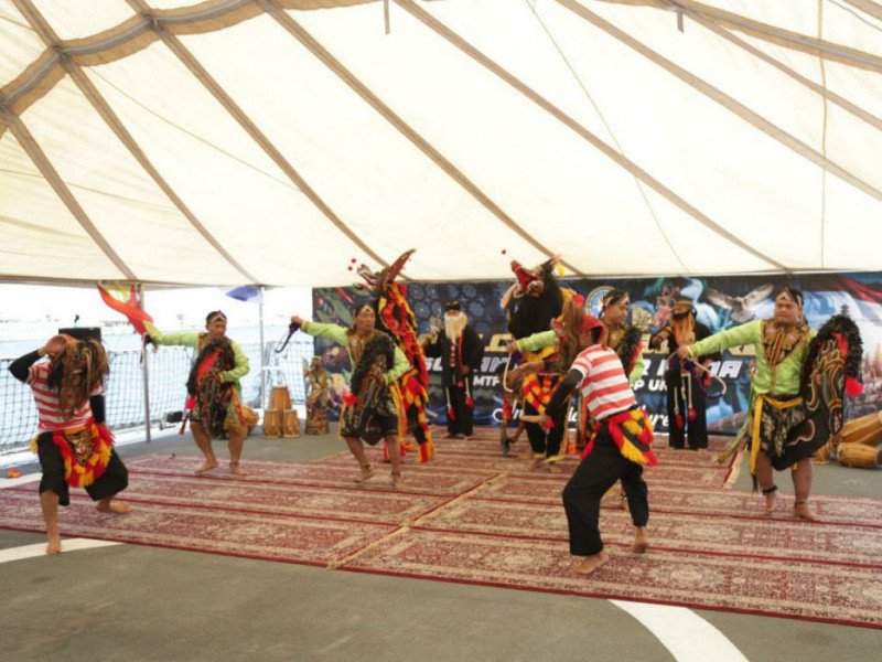 Indonesian Cultural Day, Satgas MTF TNI Konga Kenalkan Budaya dan Kuliner Nusantara ke Pelajar Leban