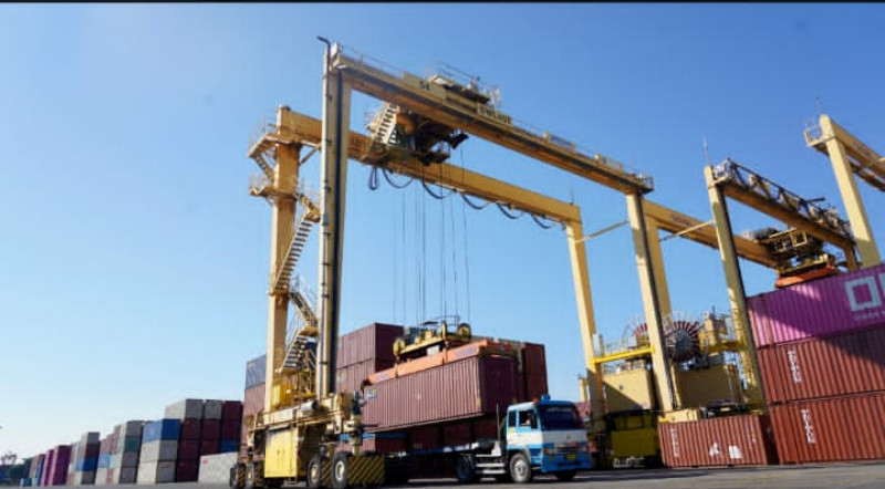 Pastikan Kelancaran Arus Barang, TPS Terapkan Sistem Monitoring Peti Kemas Long Stay