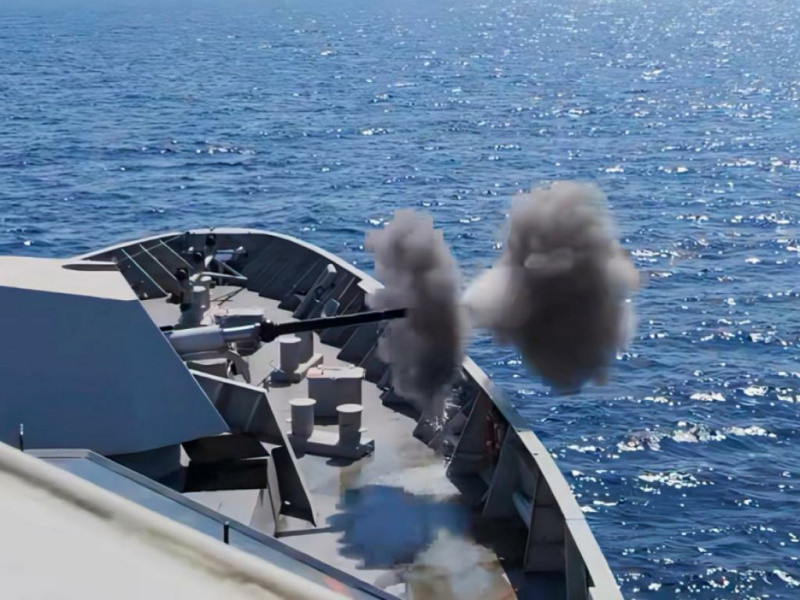 Dum...! Dentuman Meriam KRI REM-331 Getarkan Laut Jawa