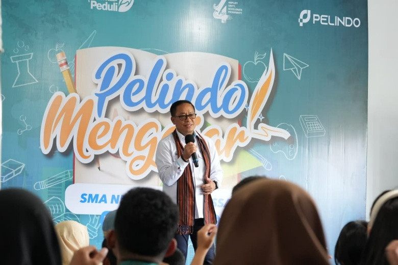 Program Pelindo Mengajar, Siswa SMA 14 Makassar Antusias Dapat Ilmu Soal Dunia Pelabuhan