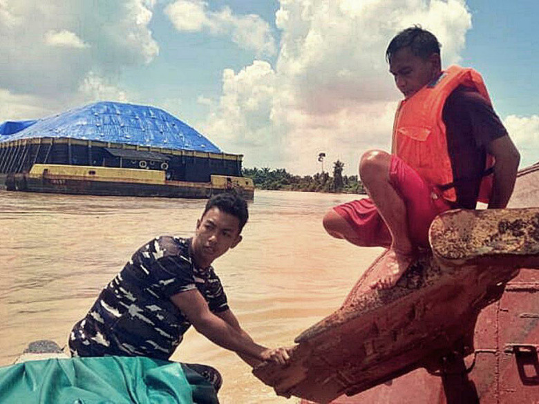 Dramatis, ABK Tugboat Terjebak di Lambung Kapal Dievakuasi Prajurit Binpotmar TNI AL