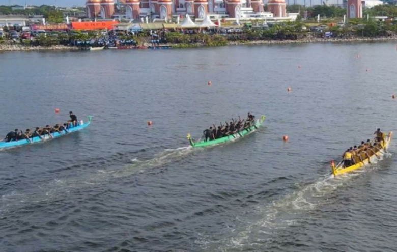 Gegap Gempita Kompetisi NOWSC 2025, Semangat Bahari dan Jiwa Korsa Berkibar di Laut Losari