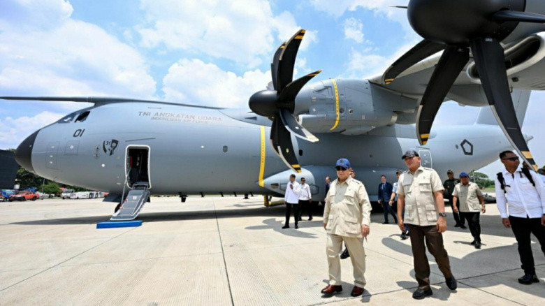 Perkuat Armada Udara, Presiden Prabowo Serahkan Airbus A400M/MRTT Alpha 4001 ke TNI AU