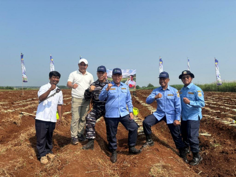 PPAL Ikuti Kegiatan Gerakan Tanam Tebu Serentak Nasional di Subang