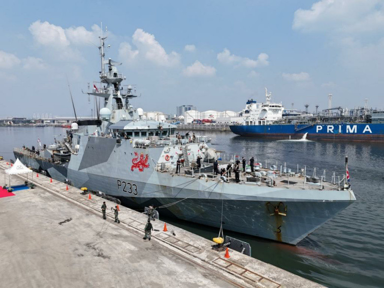 Kapal Perang Inggris HMS Tamar (P233) Merapat di Jakarta, Ada Apa ?