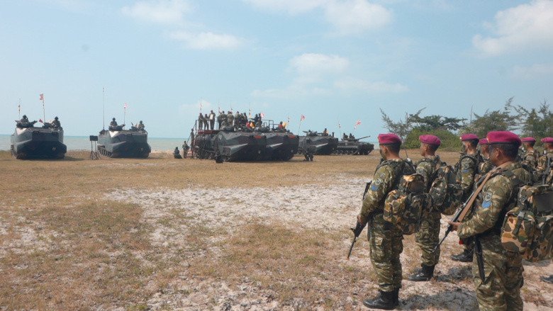 Latihan Operasi TNI Terintegrasi 2026, Dankodaeral IV Dampingi Menhan RI, Panglima TNI dan Kepala Staf Angkatan