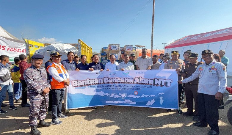 Meski Terdampak Gempa, Pelindo Tetap Gerak Cepat Bantu Warga Flores
