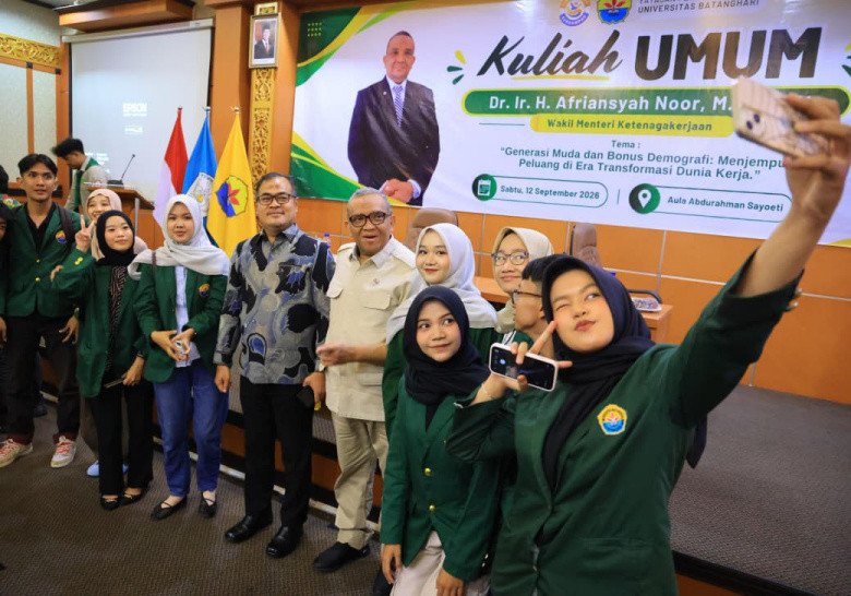 Ubah Pola Pikir dan Tingkatkan Produktivitas, Kemnaker Ajak Generasi Muda Manfaatkan AI