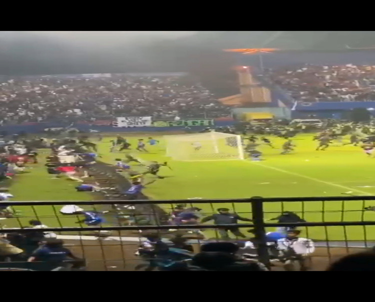 Tragedi Sepak Bola di Stadion Kanjuruhan, Korban Tewas Versi Arema FC Mencapai 182 Orang